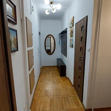Klimatyczny Apartament Na Bielanach Przy Metrze Warsaw Exterior photo