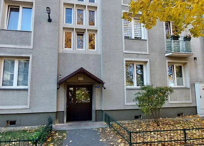 Klimatyczny Apartament Na Bielanach Przy Metrze